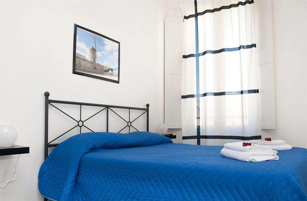 Marina Bay Villa Trapani Buitenkant foto