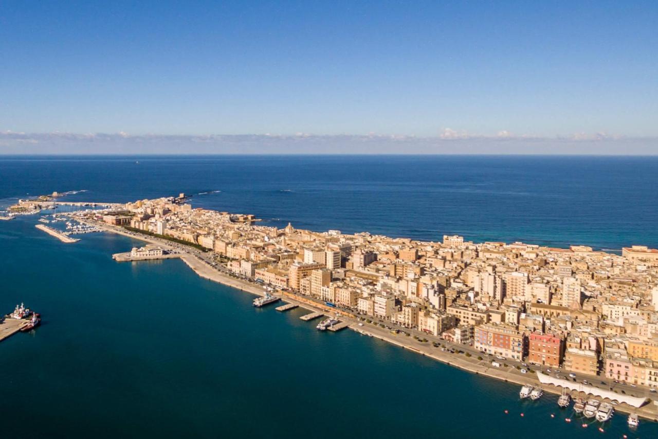 Marina Bay Villa Trapani Buitenkant foto