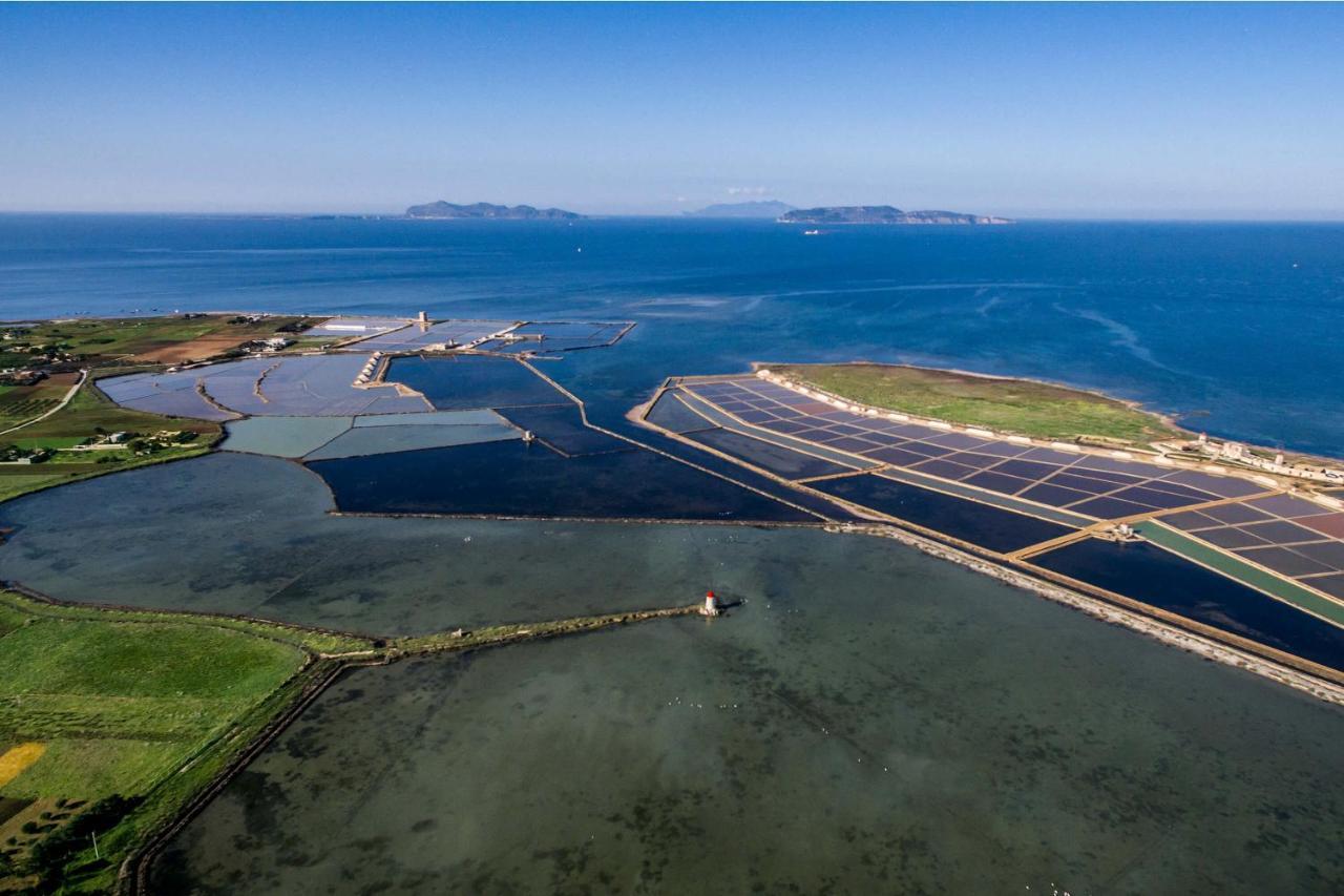 Marina Bay Villa Trapani Buitenkant foto